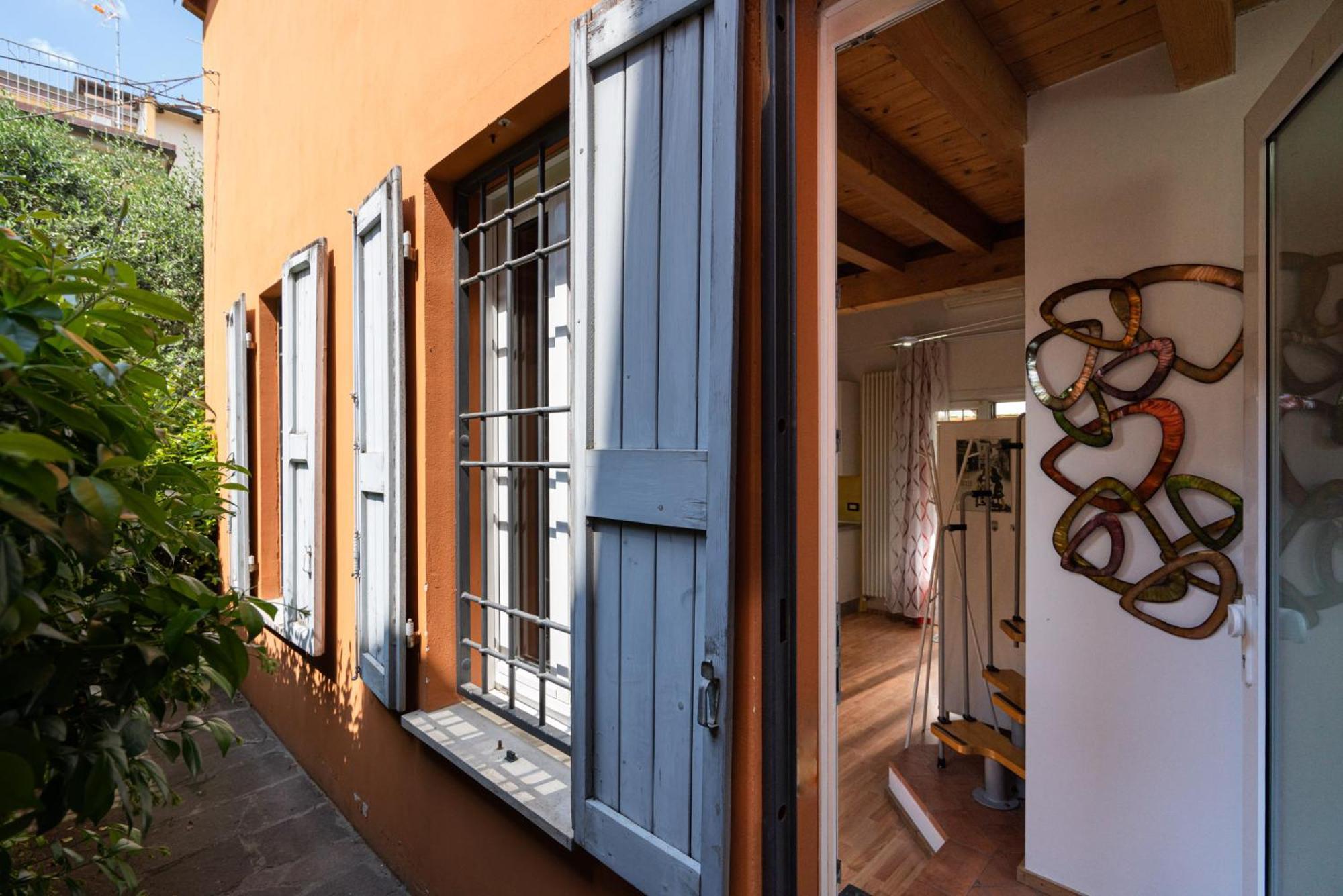Апартаменты Authentic Bologna Relax: 10 Minutes From The Heart Of Town Экстерьер фото